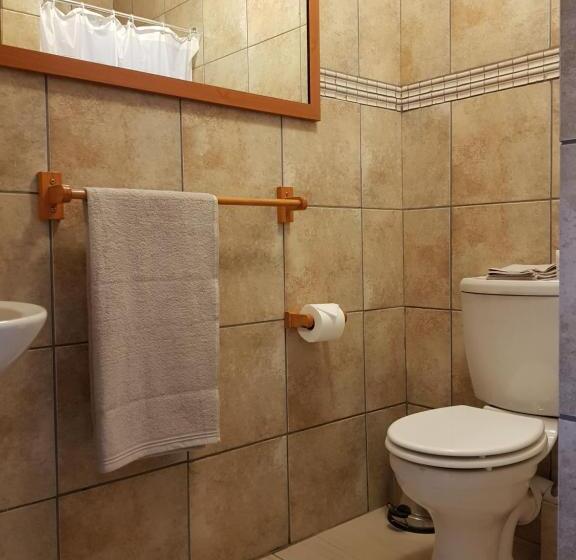 Pensão Kington Guest Suite