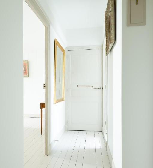 تختخواب و صبحانه La Perluette