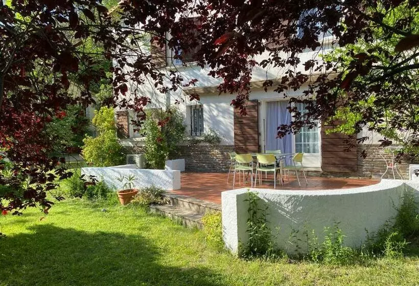 ベッドアンドブレックファースト Villa Riviera Chambres Privées