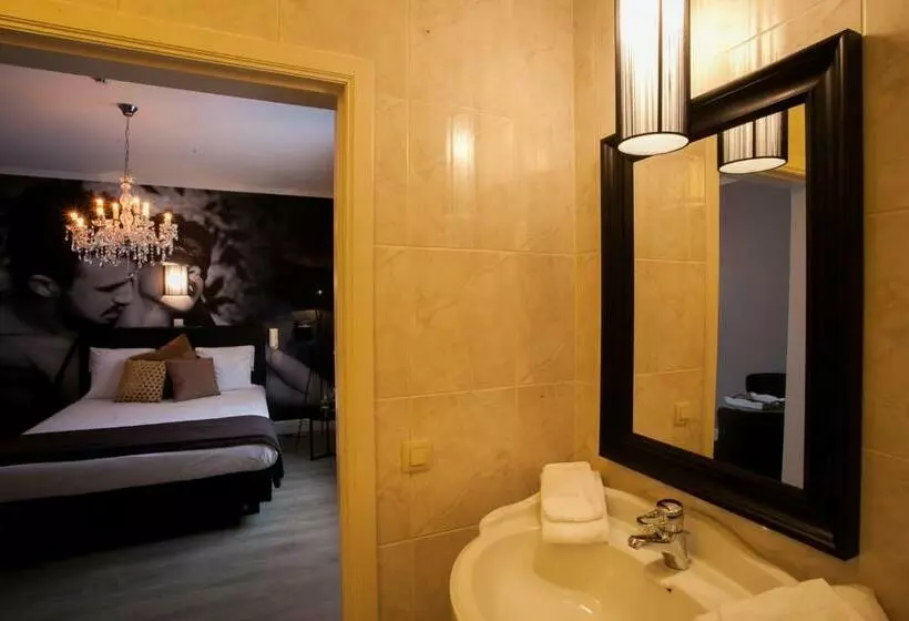 Hotelli Villa Valentino