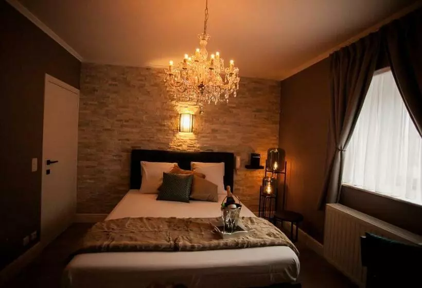 Hotelli Villa Valentino