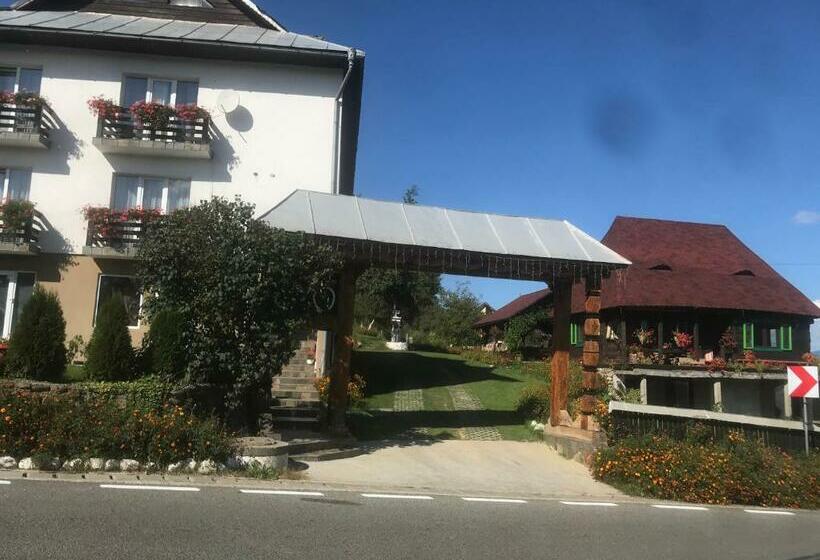 بنسيون Casa Relax