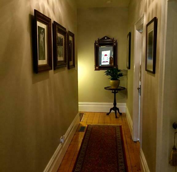 פנסיון Goldenray