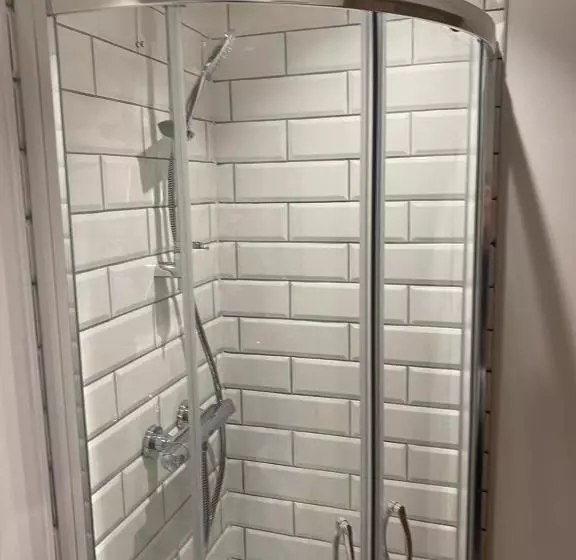 Majatalo Maypole Farm, Cawood