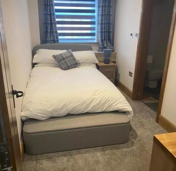 Majatalo Maypole Farm, Cawood