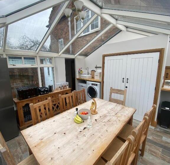 ペンション Maypole Farm, Cawood