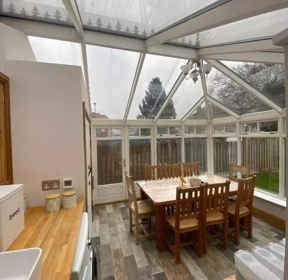 Majatalo Maypole Farm, Cawood