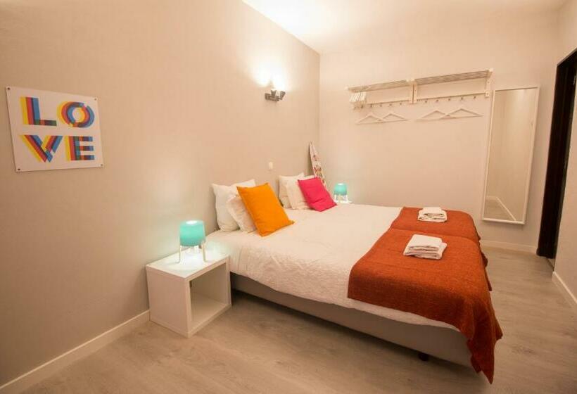 پانسیون Sagres 30 Seconds To Bars