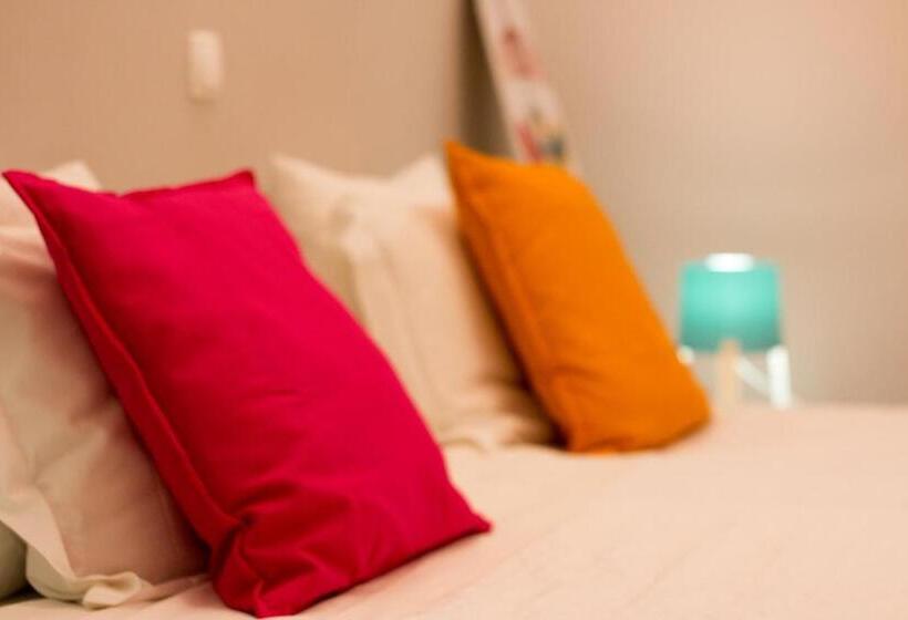 پانسیون Sagres 30 Seconds To Bars