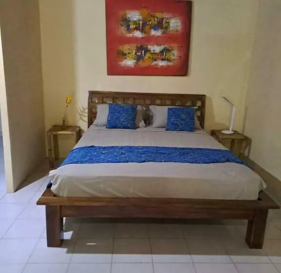 پانسیون Shalana Homestay  Formerly Teka Teki House