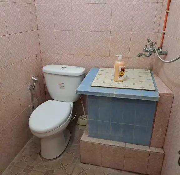 پانسیون Shalana Homestay  Formerly Teka Teki House