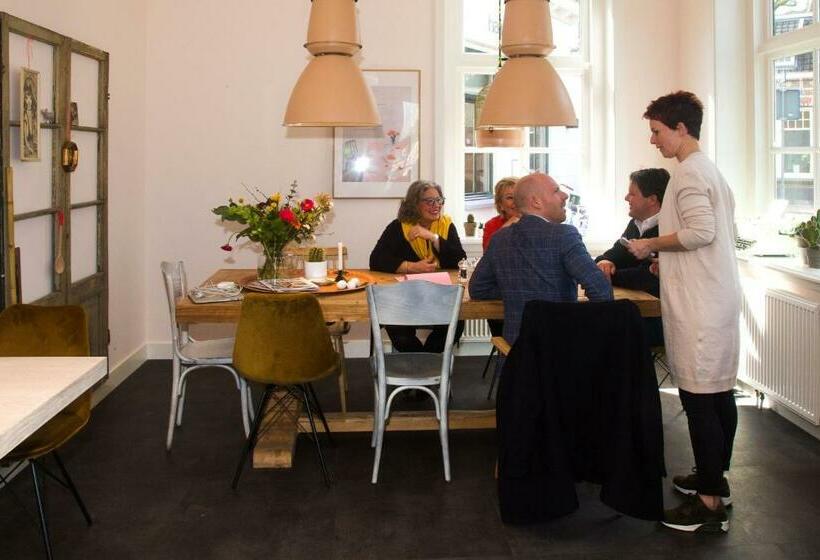 הוסטל Herberg Swaen Aan De Brink