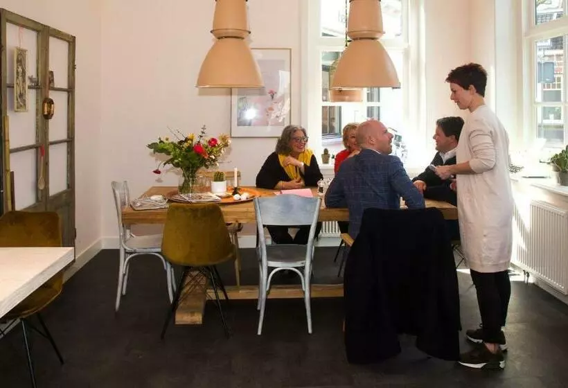 Retkeilymaja Herberg Swaen Aan De Brink