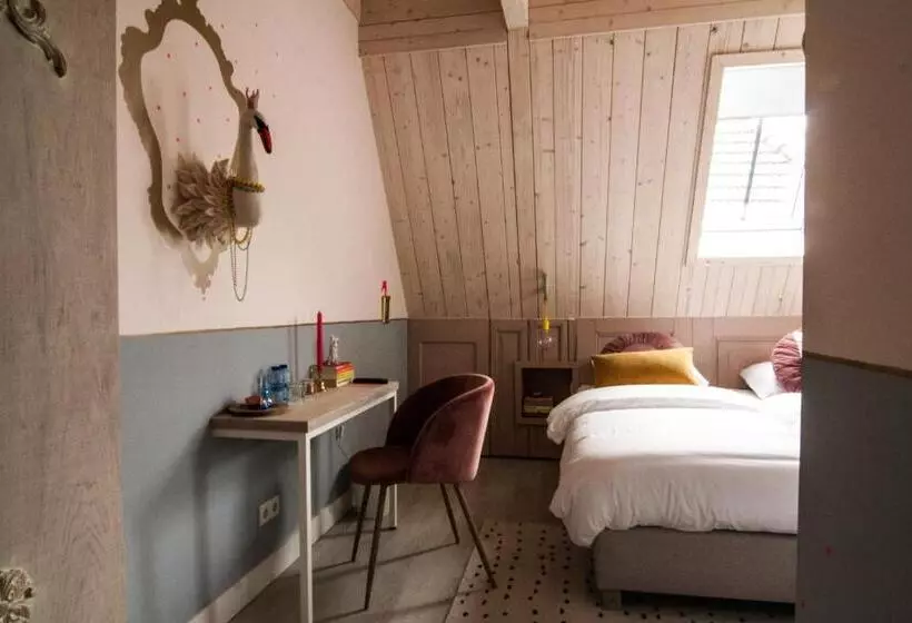 Retkeilymaja Herberg Swaen Aan De Brink