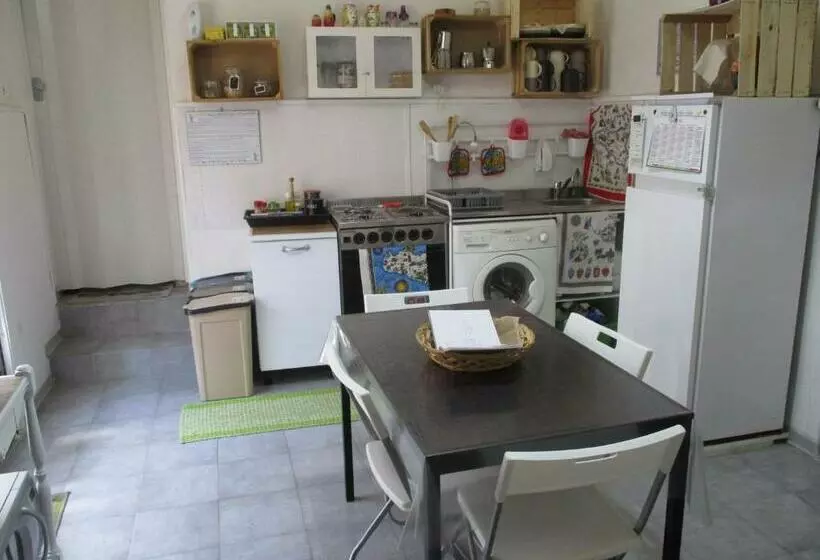 Aamiaismajoitus (B&B) Palazzo Ruisi