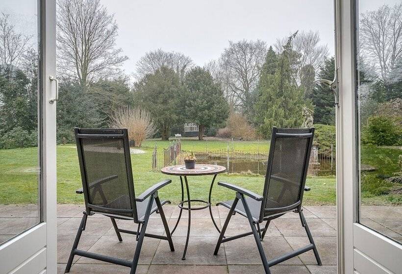 Boutique Hotel  T Vosje