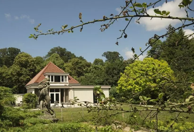 Boutique Hotel  T Vosje