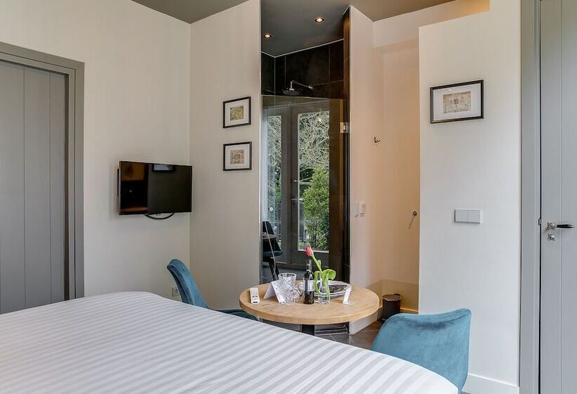 Boutique Hotel  T Vosje