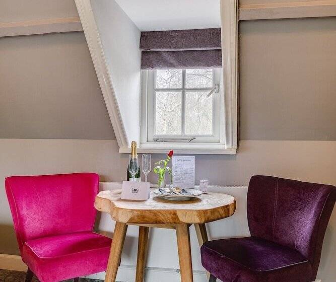 Boutique Hotel  T Vosje