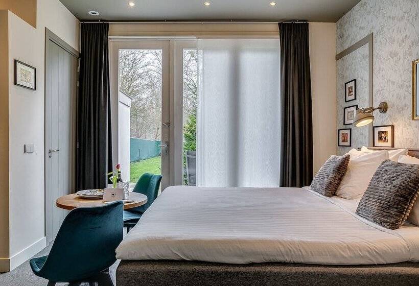 Boutique Hotel  T Vosje