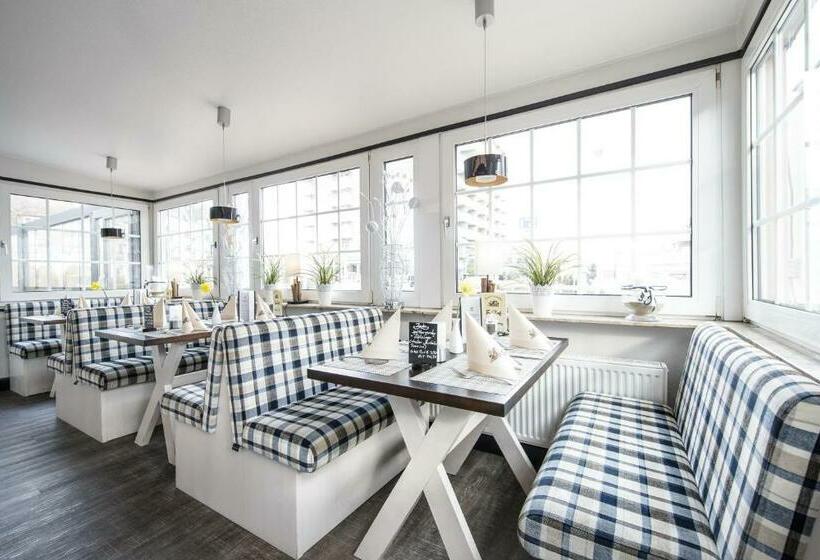 هتل Gasthof Zur Post