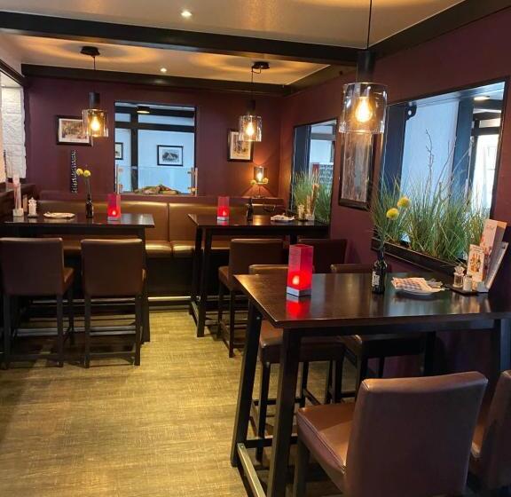 هتل Gasthof Zur Post