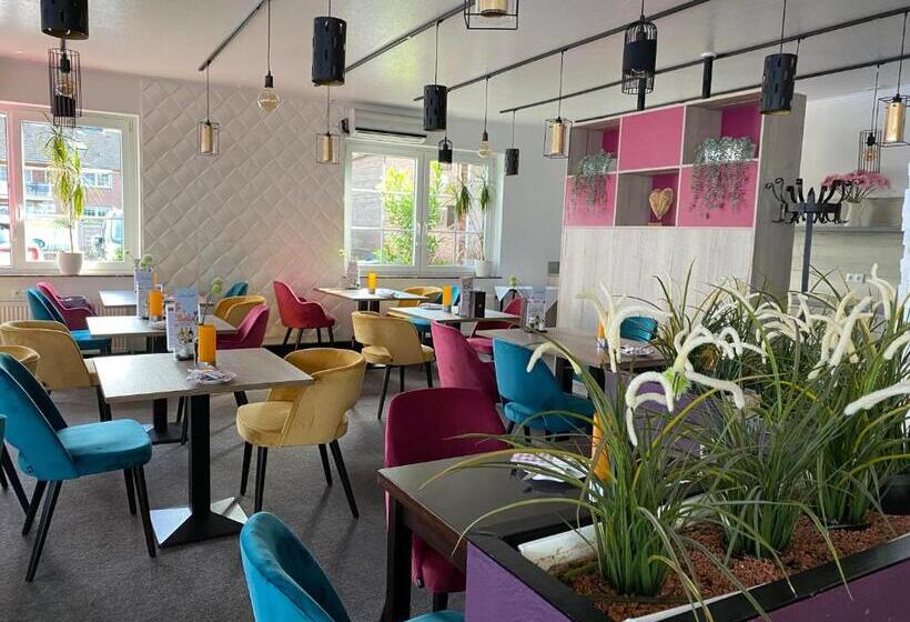 هتل Gasthof Zur Post