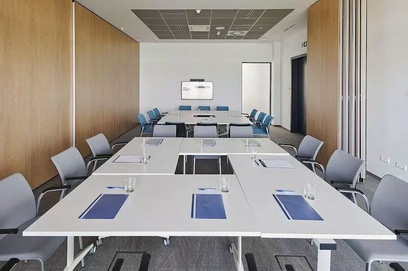 ホテル Otp Balatonszemes