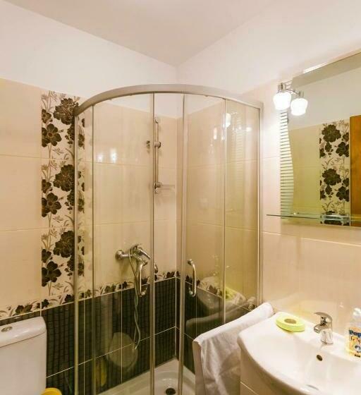 膳宿费 Cabana Free Land