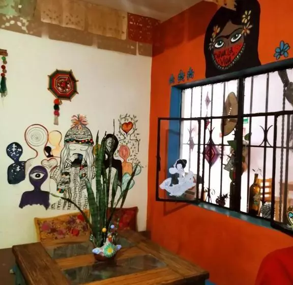 ペンション Casa Apapacho Hostel