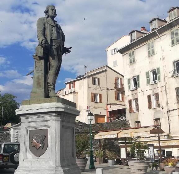 بنسيون Parfumu Di Celu