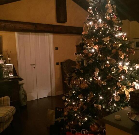 ベッドアンドブレックファースト La Casa Sui Tetti