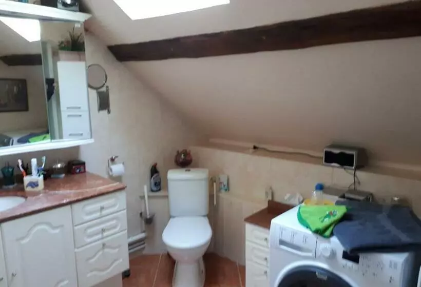 ベッドアンドブレックファースト La Crapounette