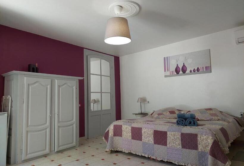 민박 Mas Des Cigognes