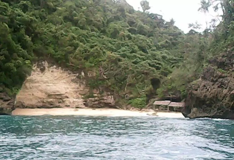 ベッドアンドブレックファースト Riverside At Aninuan Accommodation And Food