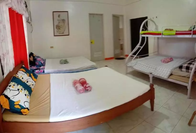 ベッドアンドブレックファースト Riverside At Aninuan Accommodation And Food