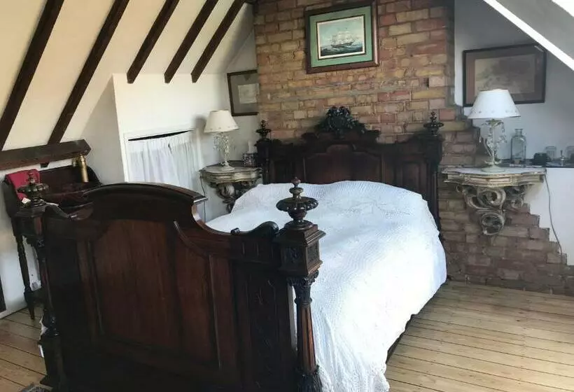 Mill House Bed & Breakfast
