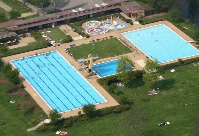 Пансион Ferienwohnung Zur Ottoburg In Schlitz