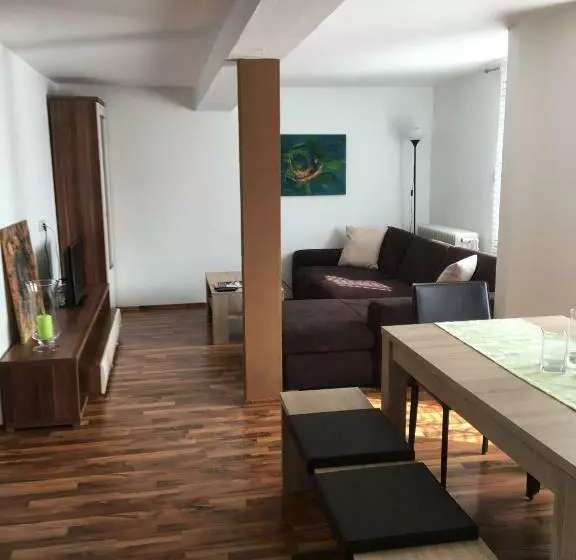 Pension Ferienwohnung Zur Ottoburg In Schlitz