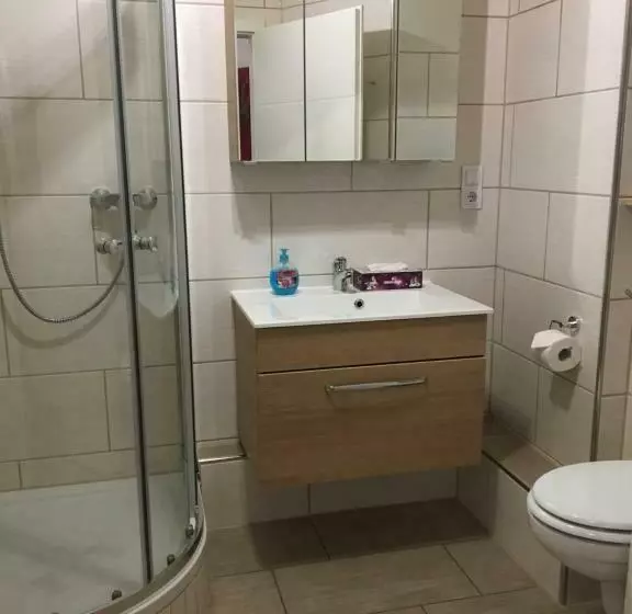 Pension Ferienwohnung Zur Ottoburg In Schlitz
