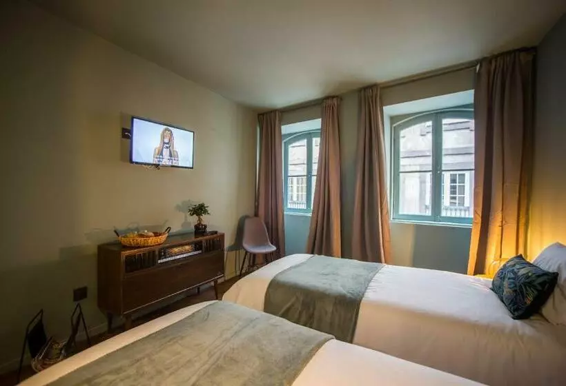 پانسیون Laurear Guest House