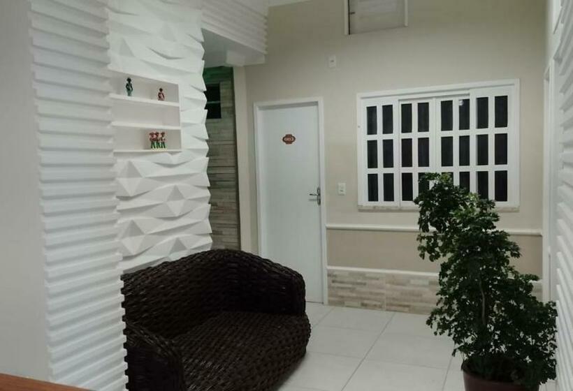 پانسیون Hipolitus