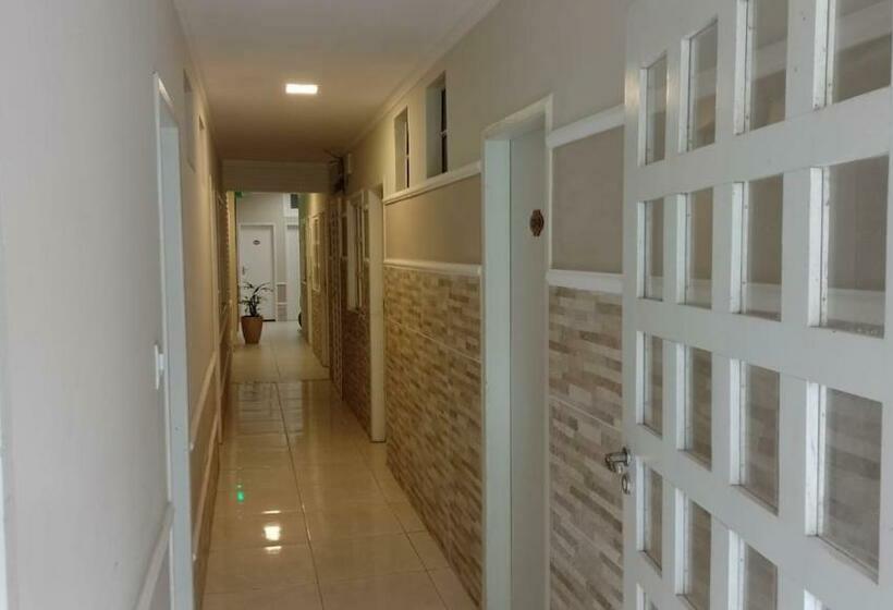 پانسیون Hipolitus