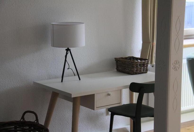 住宿加早餐  Bb Baischhof Barabein