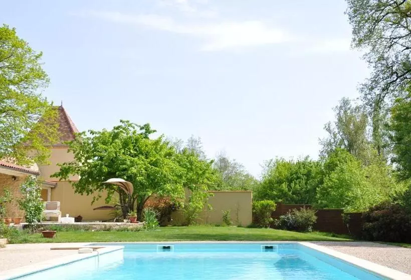 ベッドアンドブレックファースト Chambre D Hotes Lencouet