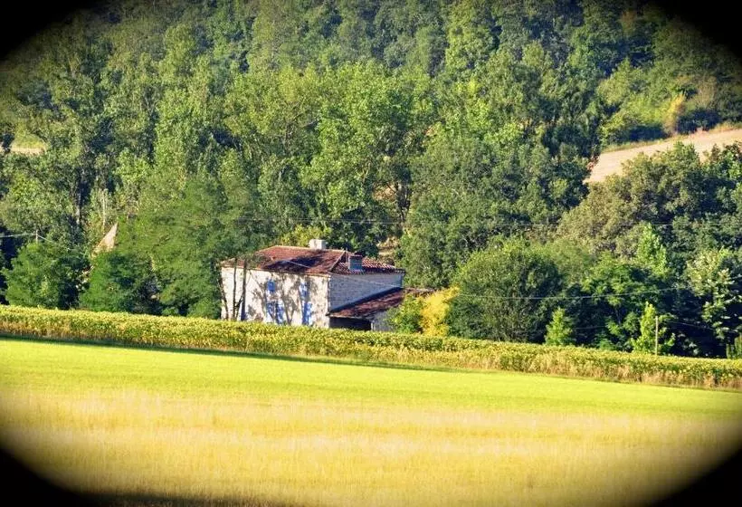 ベッドアンドブレックファースト Chambre D Hotes Lencouet