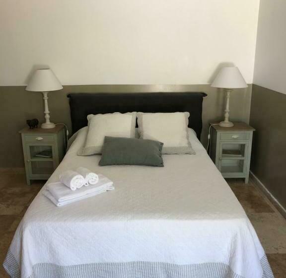 مبيت وإفطار Ferme De Roccapina