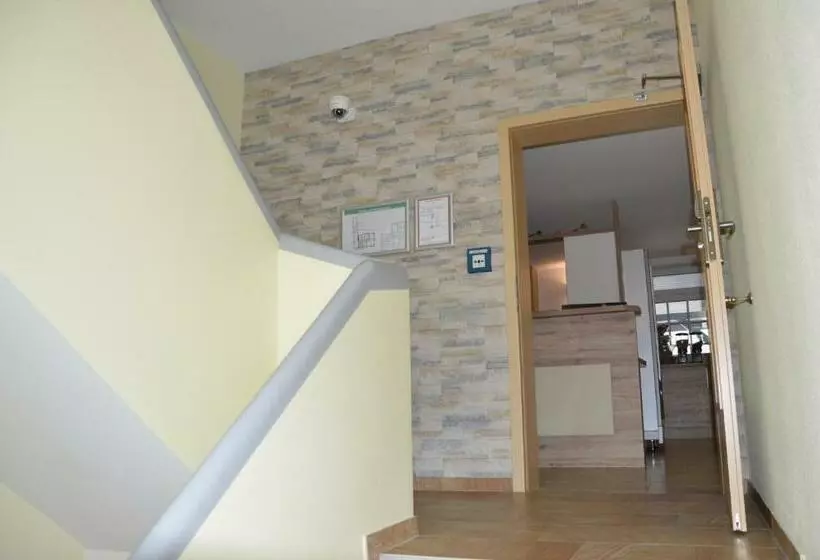 Aamiaismajoitus (B&B) Mezzero