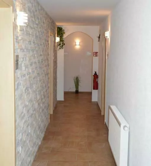 Aamiaismajoitus (B&B) Mezzero