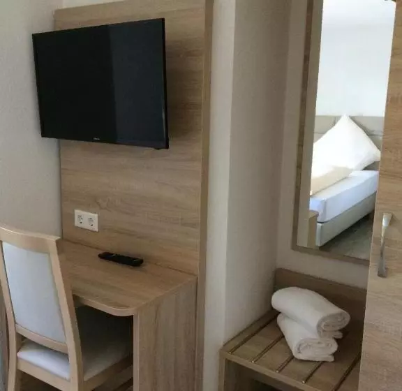 Aamiaismajoitus (B&B) Mezzero